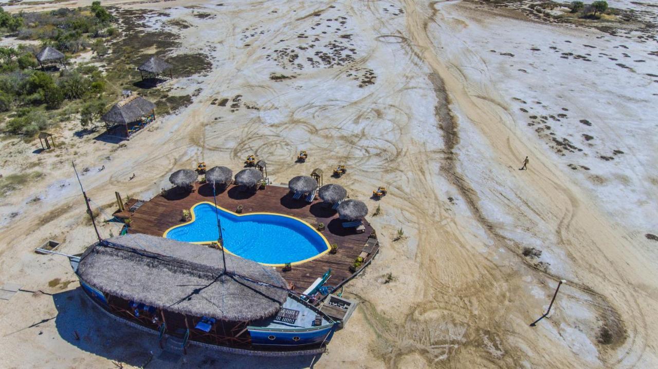 Hotel Cap Kimony Morondava Exterior foto